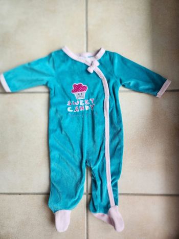 Pyjama velours taille 6 mois