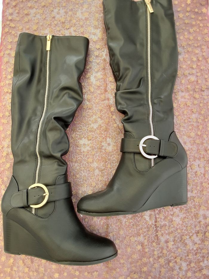 Bottes Anna Field en très bon état coloris noir taille 37 très peu portées. - photo numéro 6