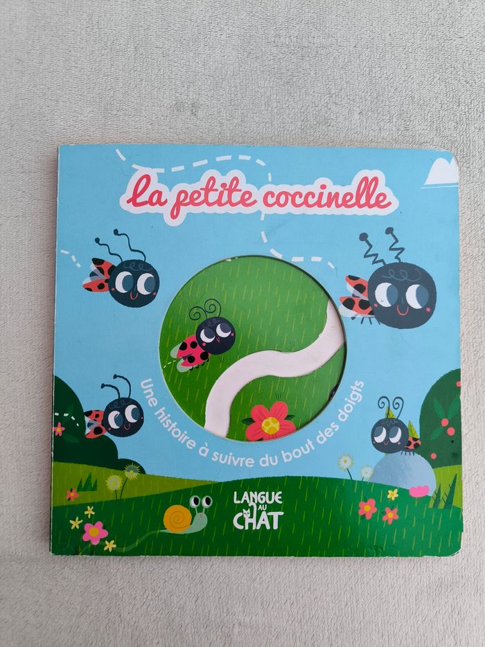 Livre La petite coccinelle - photo numéro 2