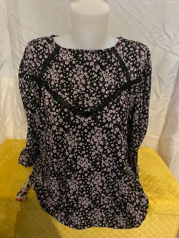 Blouse fleurie 44-46 noir fleur coule lilas
