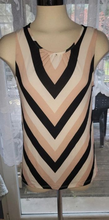 Haut motif chevron _ très élégant 36