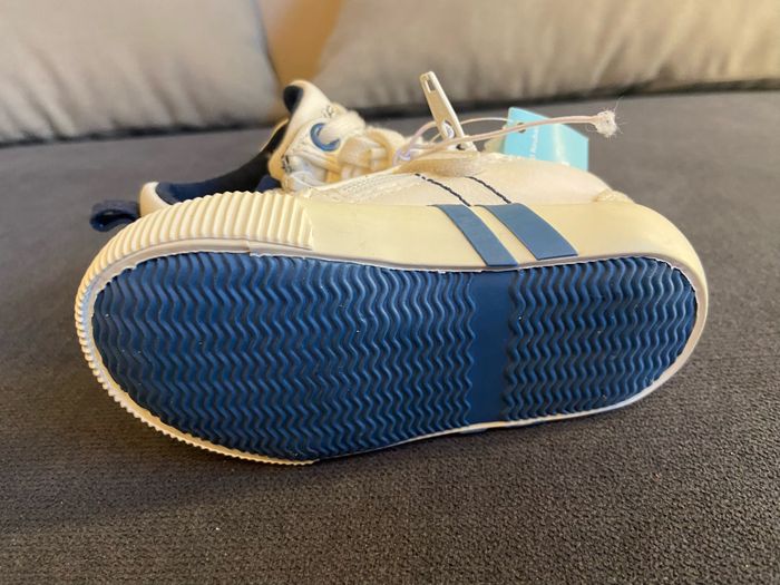 Chaussure Okaidi neuf - photo numéro 5