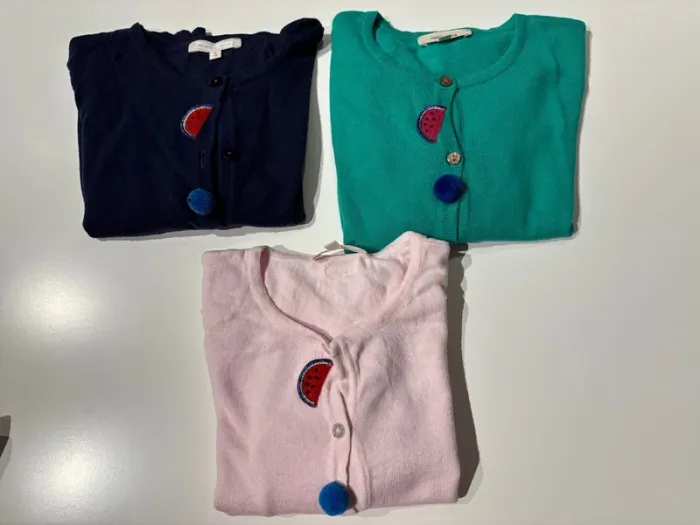 3 gilets Catimini 6 ans