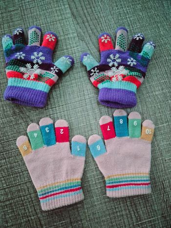 Lot de 2 paires de gants 3 / 5 ans