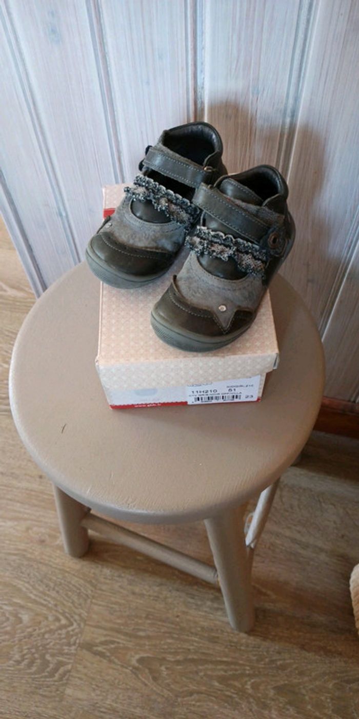 Chaussures fille GBB