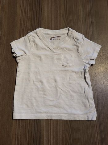 T-shirt taille 6 mois (67 cm)