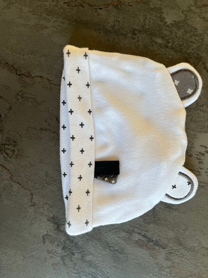 Bonnets , mouflet , chaussette