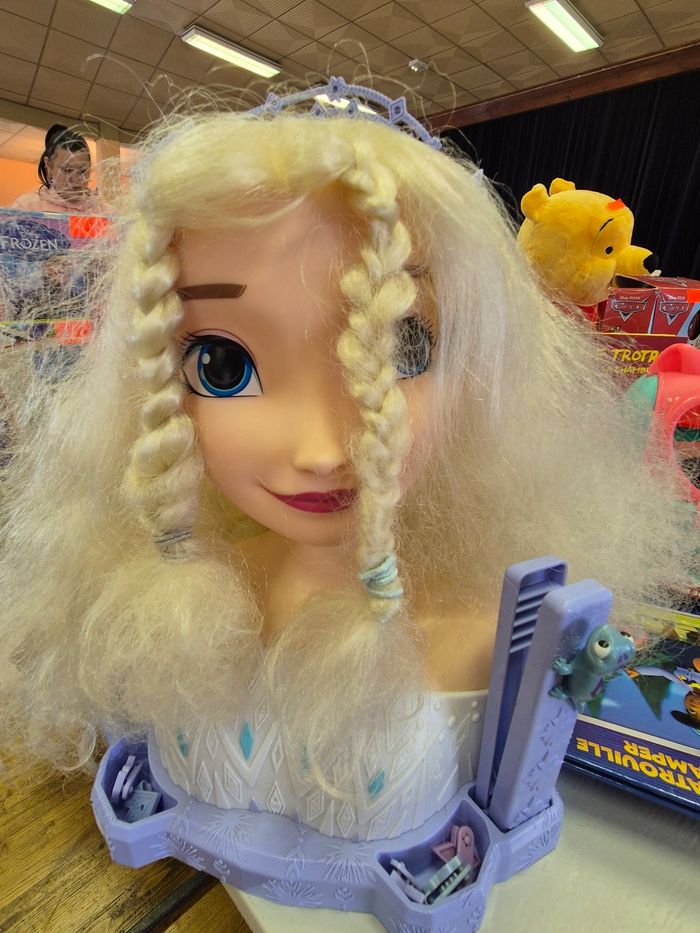 Vends tête à coiffer