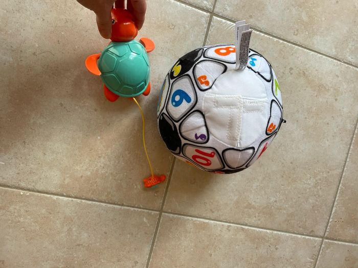 ZOZO mon ballon rigolo –tortue jouet de bain - photo numéro 5