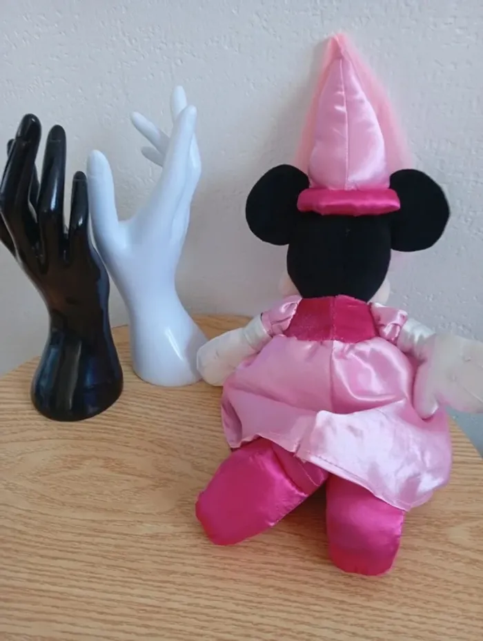 Peluche Minnie fée princesse Disney très bon état - photo numéro 2