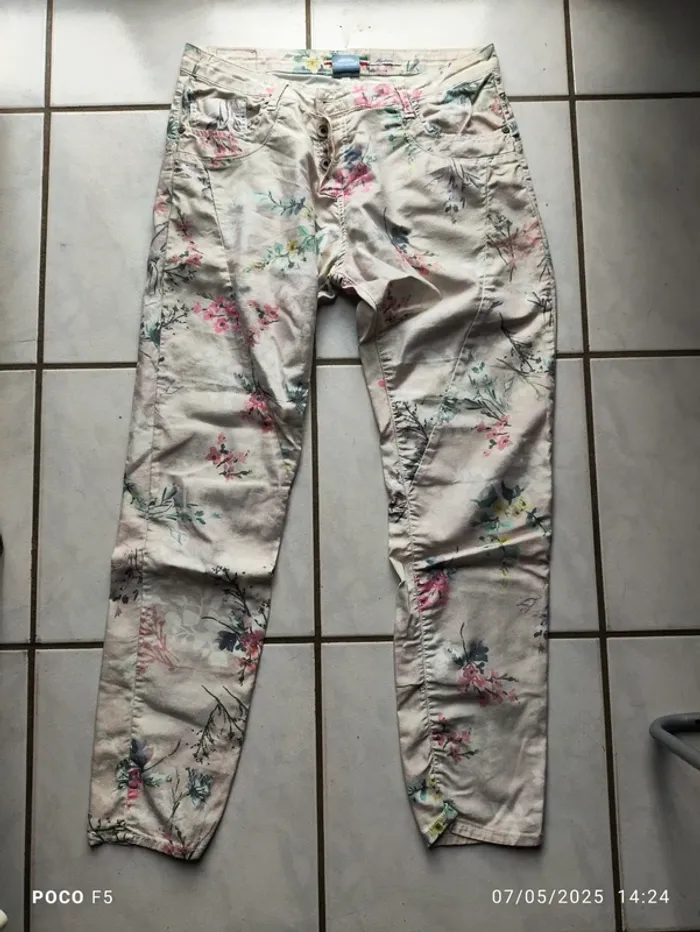 Pantalon leger façon jean  de la marque please taille medium T 40 motif - photo numéro 5