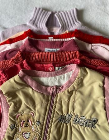 Lot de 7 Vêtements Bébé Fille  (Gilets, Sweat, Chemise, T-shirt) - 18M à 24M