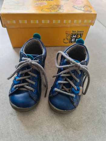 Chaussure pointure 19