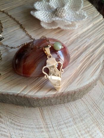 Collier fiole magique avec pierre naturelle de jade