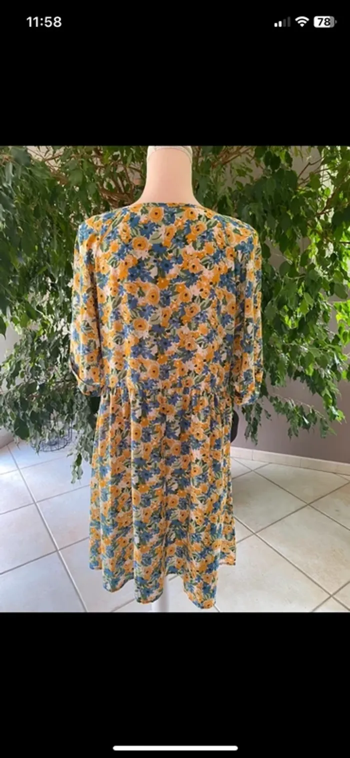 Robe à fleur - photo numéro 9