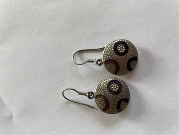 Boucles d'oreilles pendantes rondes