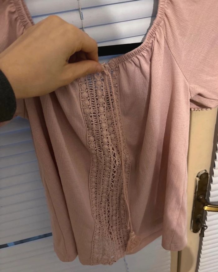 Tee shirt à mettre sur les épaule - photo numéro 2