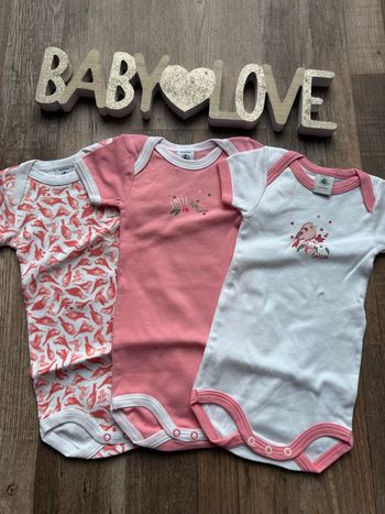 - 3 body petit bateau  - 6 mois - Très bon état