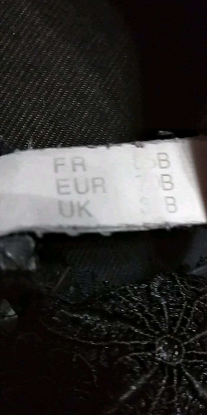 Soutien gorge - photo numéro 4