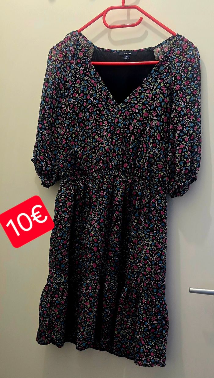 Cetements femme - photo numéro 5