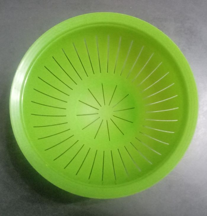 Passoire tupperware