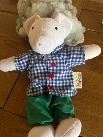 Doudou cochon latitude