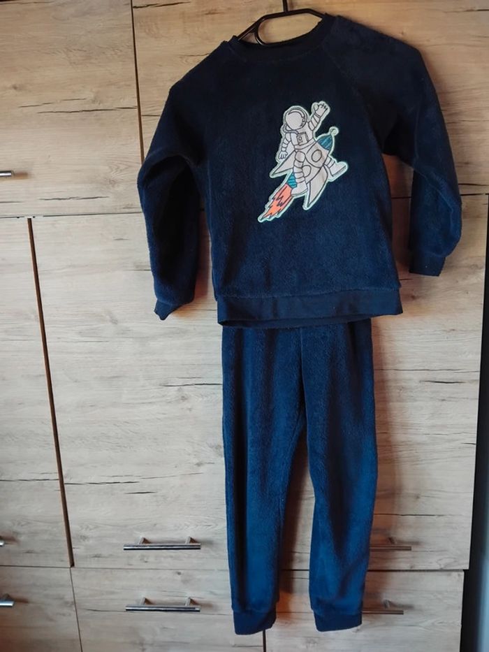 Pyjamas piloupilou