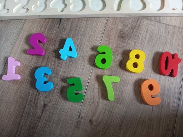 Jeu de découverte des formes et chiffres en bois - Playtive - photo numéro 6