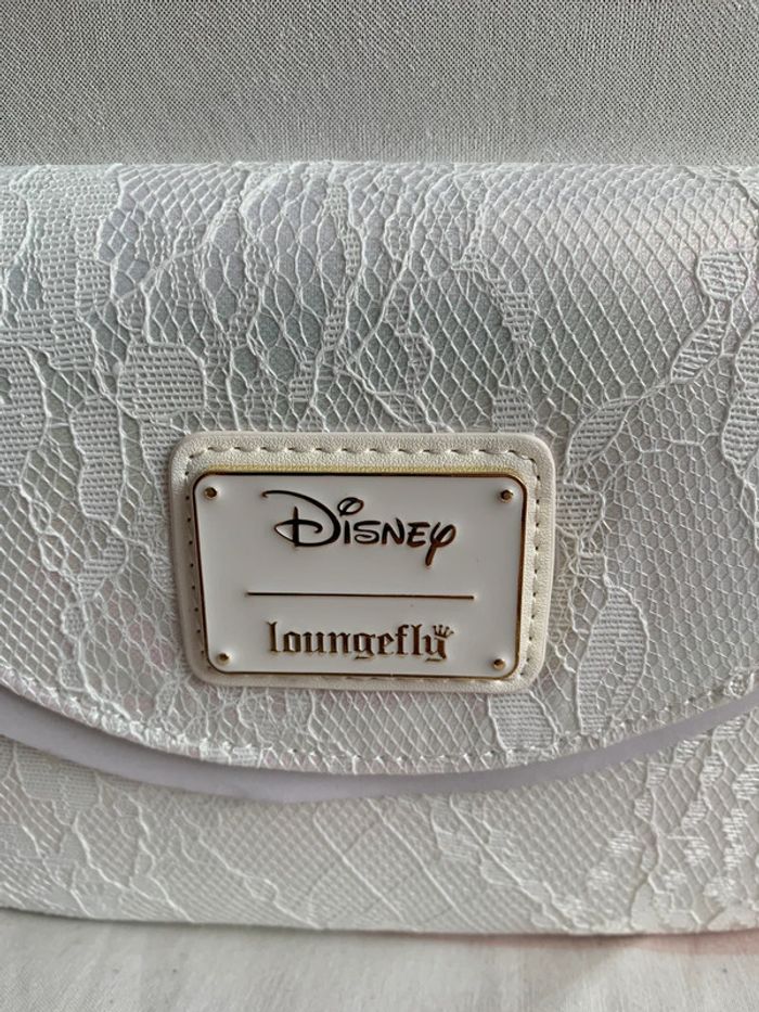 Sac Loungefly Disney Minnie Mariage - photo numéro 2