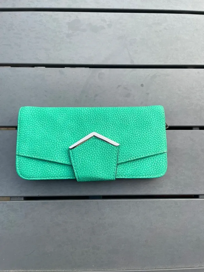 Compagnon vert neuf