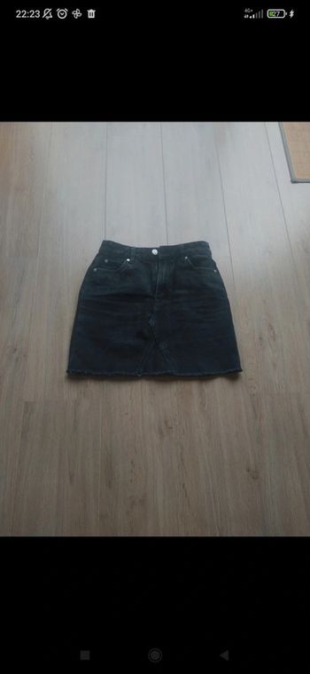 Jupe en jean noir taille 32 bizbee