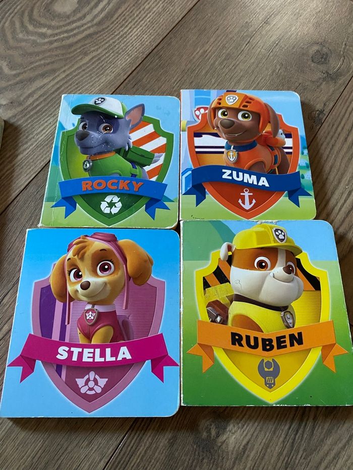 Lot 5 livres pat patrouille - photo numéro 2