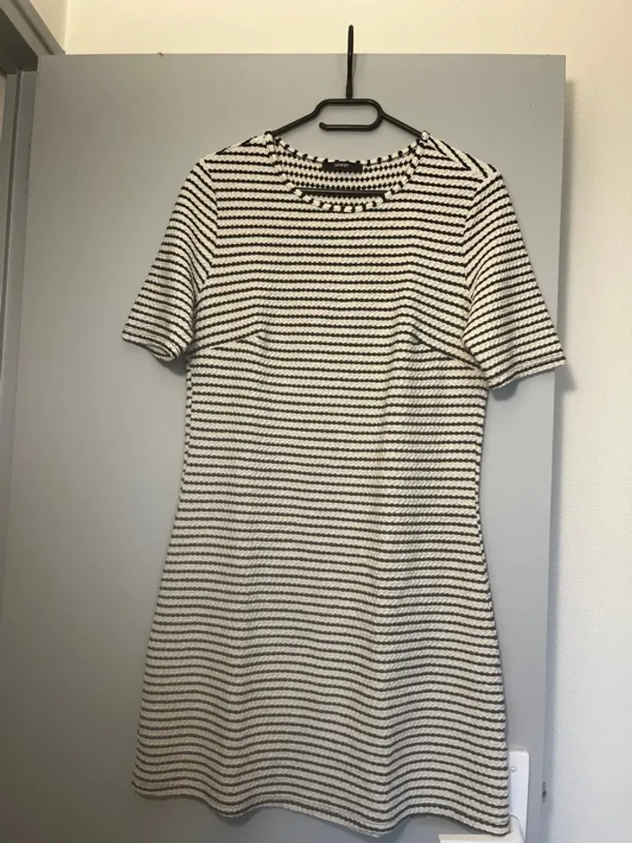 Robe à rayures