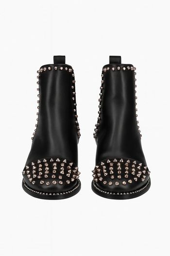 Bottines noires cloutées Idéal Shoes Taille 39