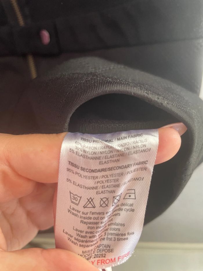 Robe miss captain noir - photo numéro 5