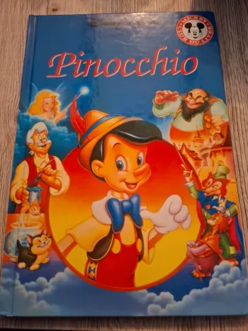 Livre pinocchio