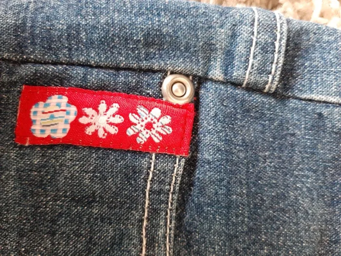 Jean H&M 7-8 ans - photo numéro 3