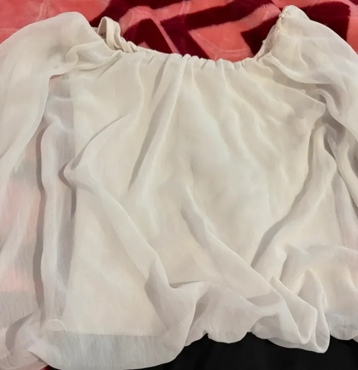 Robe blanche et noir - photo numéro 3