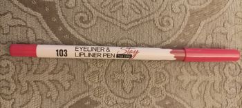 Crayon à lèvres et à yeux 