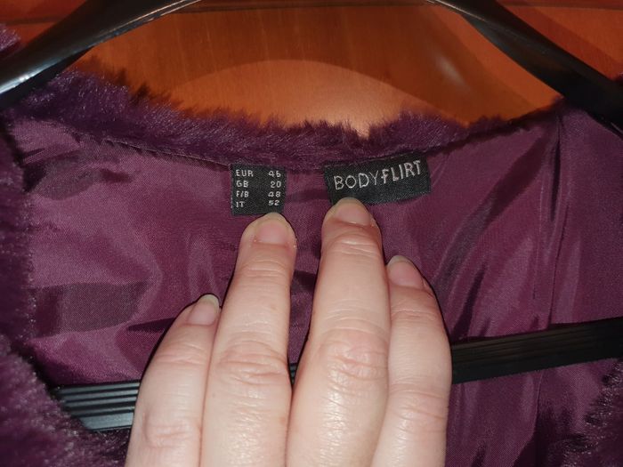 Manteau fausse fourrure - photo numéro 2