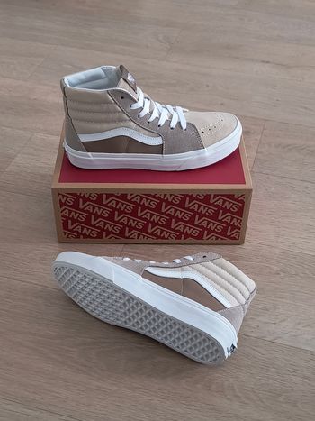 Baskets chaussures montantes Vans old skool taille 36.5 neuves