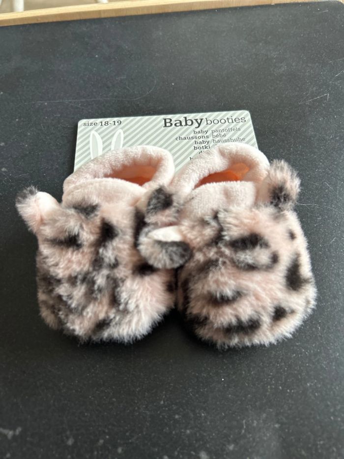 Chausson bébé - photo numéro 2