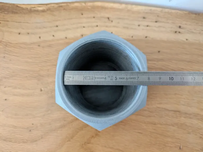 Pot à crayons en forme d'écrou - photo numéro 8
