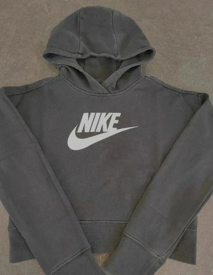 30 € Sweat à capuche Nike Sportswear 11 ans - photo numéro 2