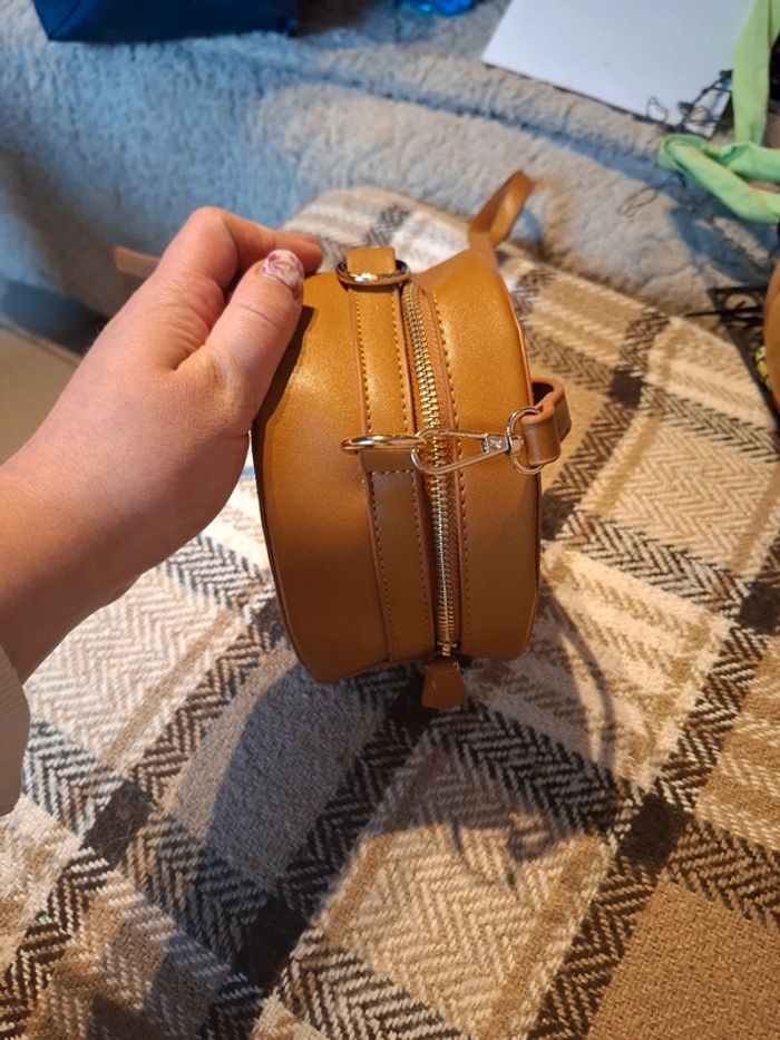 Petit sac en bandoulière - photo numéro 2