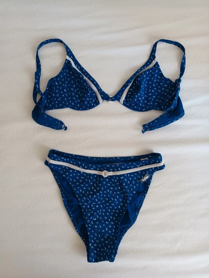 Maillot de bain Triumph 2 pièces taille 38