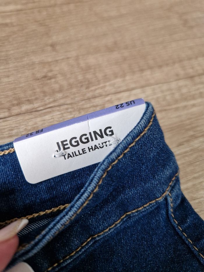 Jeans 12 ans - photo numéro 3