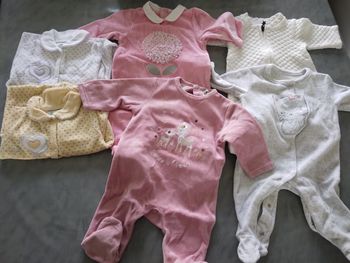 Lot de pyjamas 1 mois