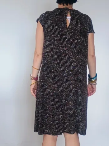 élégante robe noire à paillette T44