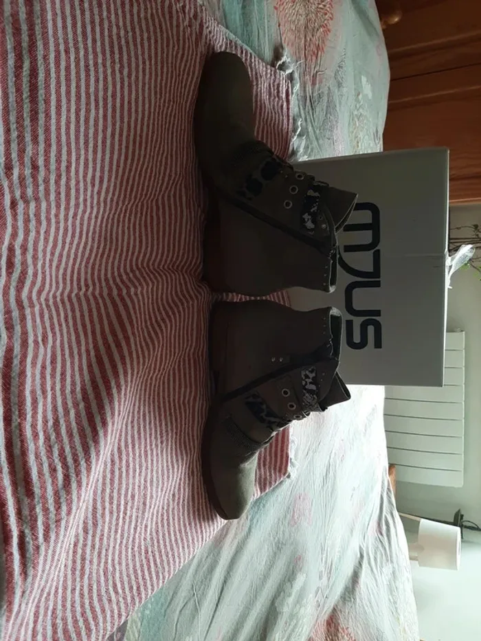 Chaussures bottines femme pointure 40 mjus - photo numéro 4